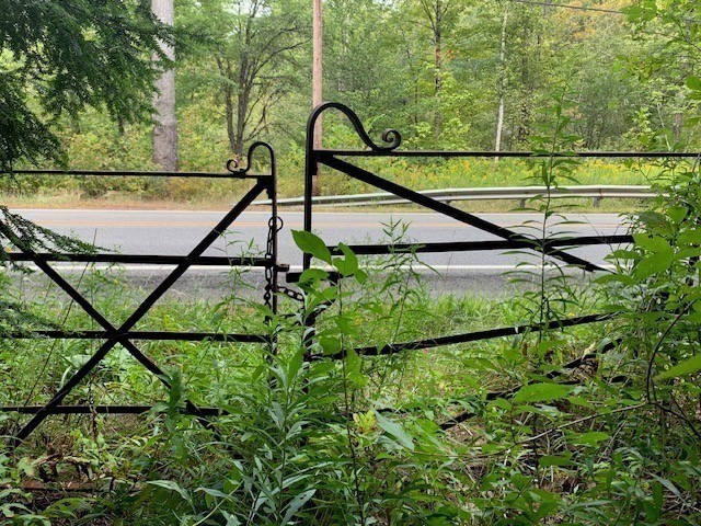 289 Monterey Road, Otis, Massachusetts, ,Land,For Sale,Monterey Road,73428557