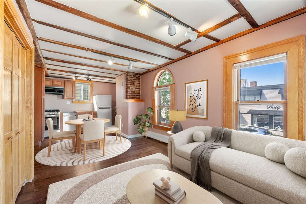 226 Bunker Hill St., Boston, Massachusetts, 2 Rooms Rooms,1 BathroomBathrooms,Residential Lease,For Rent,Bunker Hill St.,73403165