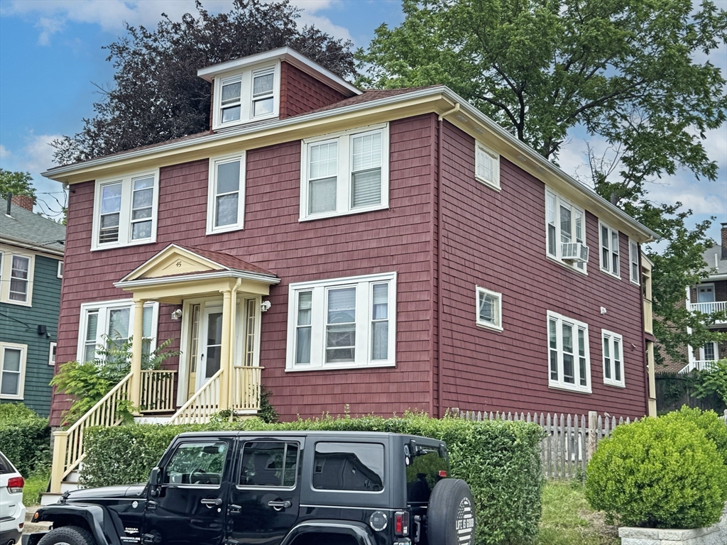 45 Westmoreland St, Boston, Massachusetts, 6 Bedrooms Bedrooms, 14 Rooms Rooms,3.5 BathroomsBathrooms,Residential Income,For Sale,Westmoreland St,73394080