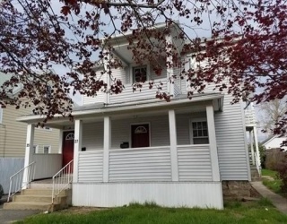 27 Santa Barbara St, Springfield, Massachusetts, 2 Bedrooms Bedrooms, 4 Rooms Rooms,1 BathroomBathrooms,Residential Lease,For Rent,Santa Barbara St,73412882