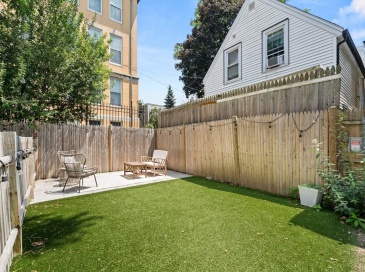 49 Eutaw Street, Boston, Massachusetts, 2 Bedrooms Bedrooms, 5 Rooms Rooms,2 BathroomsBathrooms,Residential Lease,For Rent,Eutaw Street,73412787