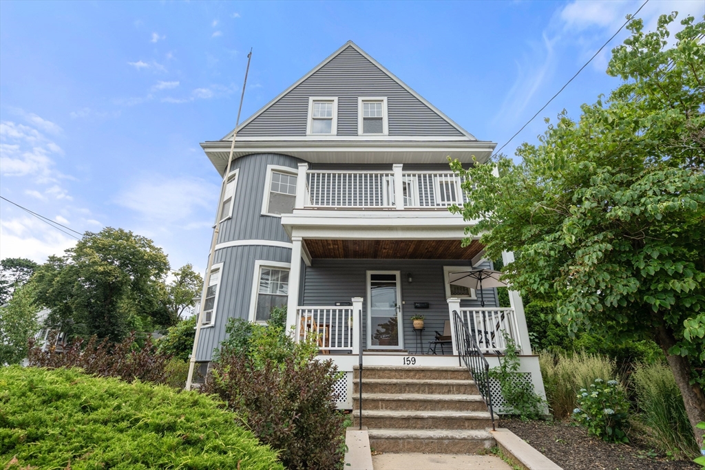 159 Parsons St, Boston, Massachusetts, 4 Bedrooms Bedrooms, 14 Rooms Rooms,2 BathroomsBathrooms,Residential Income,For Sale,Parsons St,73401593