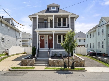 133-135 School St, Watertown, Massachusetts, 8 Bedrooms Bedrooms, 24 Rooms Rooms,8 BathroomsBathrooms,Residential Income,For Sale,School St,73397111