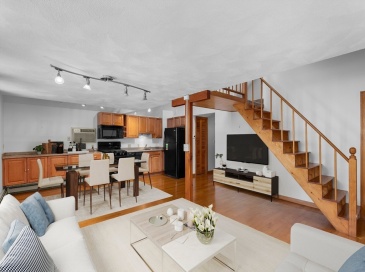 177 Brooks St, Boston, Massachusetts, 2 Bedrooms Bedrooms, 5 Rooms Rooms,1 BathroomBathrooms,Residential,For Sale,Brooks St,73354073