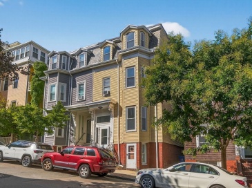 404 East 7th Street, Boston, Massachusetts, 5 Bedrooms Bedrooms, 10 Rooms Rooms,3 BathroomsBathrooms,Residential Lease,For Rent,East 7th Street,73430387
