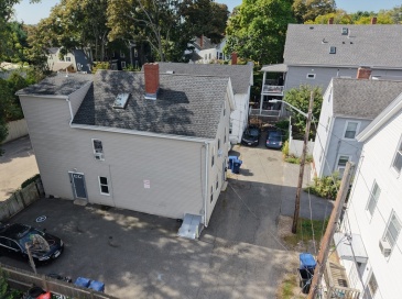 5 Leavitt Court, Salem, Massachusetts, 2 Bedrooms Bedrooms, 4 Rooms Rooms,1 BathroomBathrooms,Residential Lease,For Rent,Leavitt Court,73430494