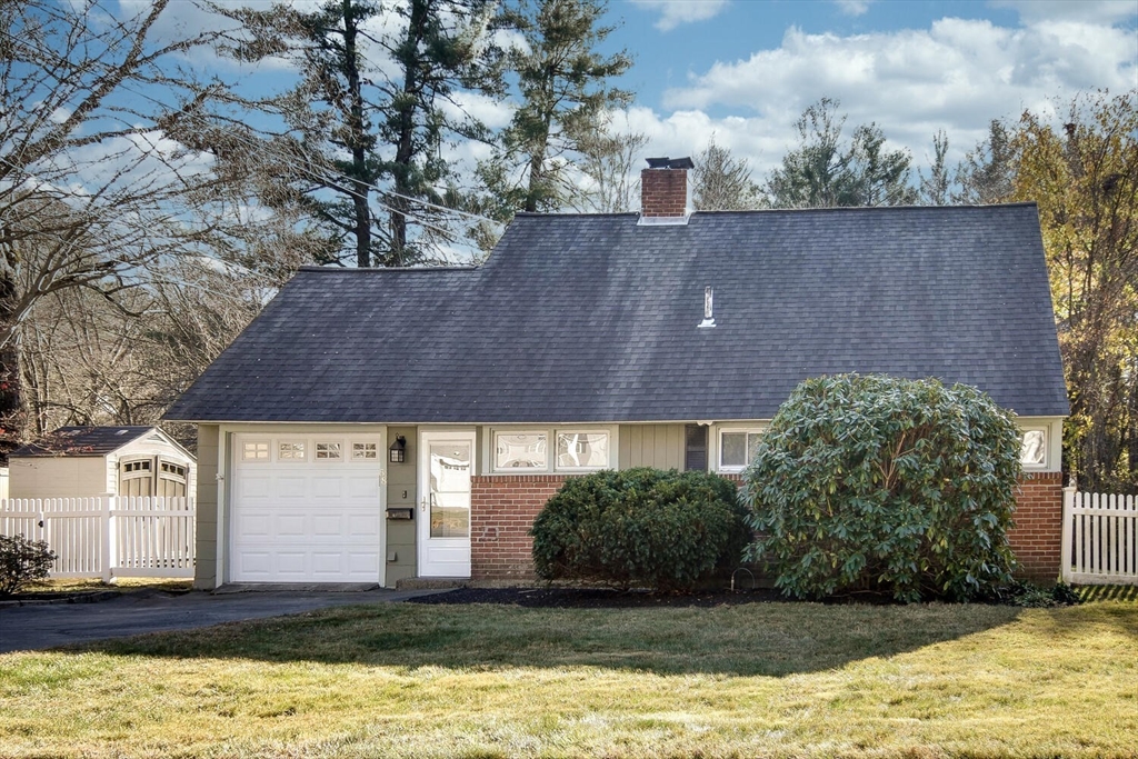 58 Beaverdam. Road, Natick, Massachusetts, 4 Bedrooms Bedrooms, 8 Rooms Rooms,1 BathroomBathrooms,Residential Lease,For Rent,Beaverdam. Road,73415950