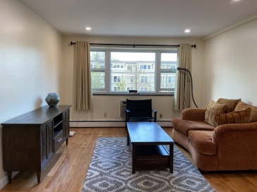 269 Harvard St, Cambridge, Massachusetts, 2 Bedrooms Bedrooms, 3 Rooms Rooms,1 BathroomBathrooms,Residential Lease,For Rent,Harvard St,73423865