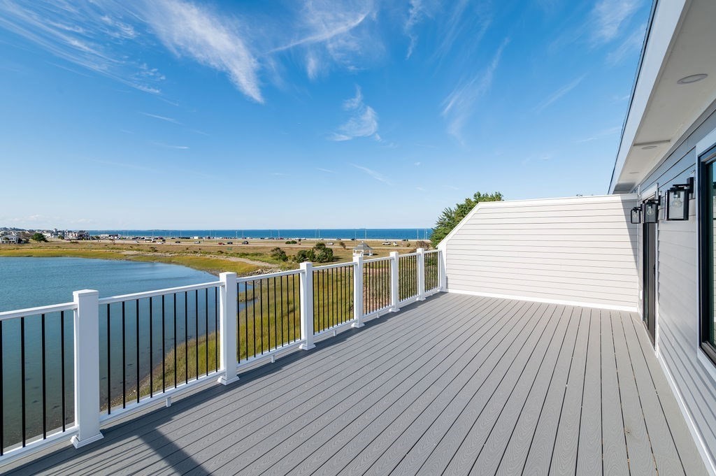 121 Bay Street, Hull, Massachusetts, 3 Bedrooms Bedrooms, 9 Rooms Rooms,4 BathroomsBathrooms,Residential Lease,For Rent,Bay Street,73427000