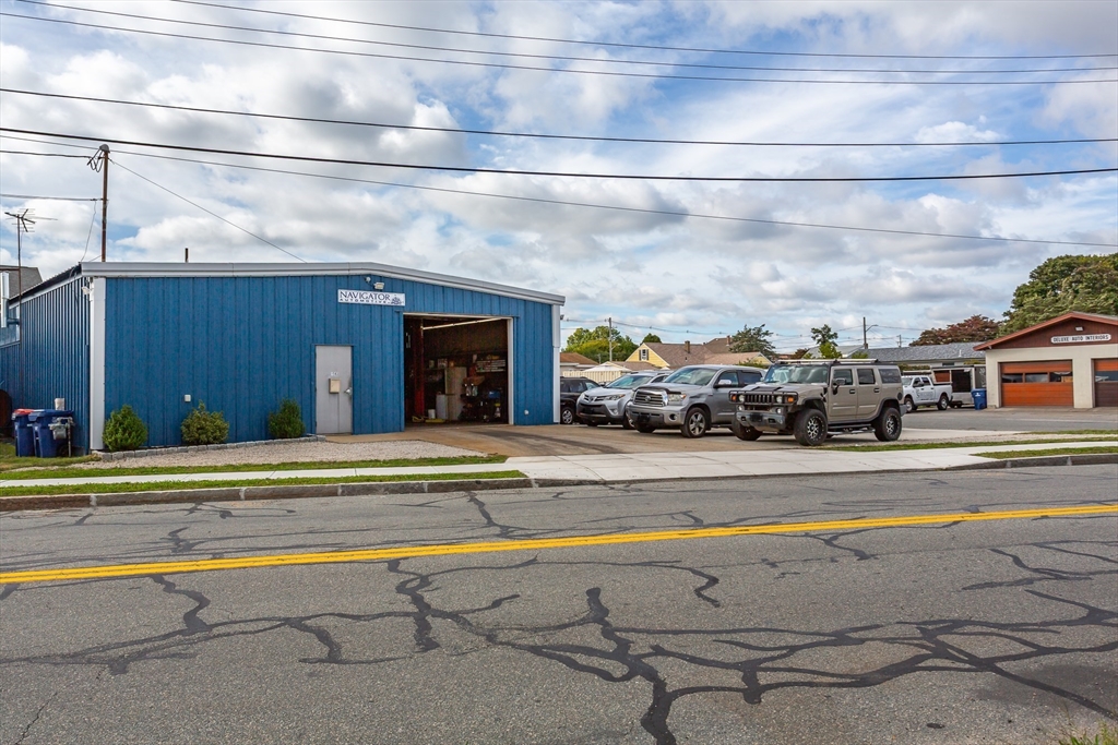 1593 Cove Rd, New Bedford, Massachusetts, ,Commercial Sale,For Sale,Cove Rd,73430712