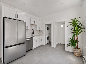 279 E Squantum St, Quincy, Massachusetts, 4 Bedrooms Bedrooms, 6 Rooms Rooms,2 BathroomsBathrooms,Residential Lease,For Rent,E Squantum St,73430777