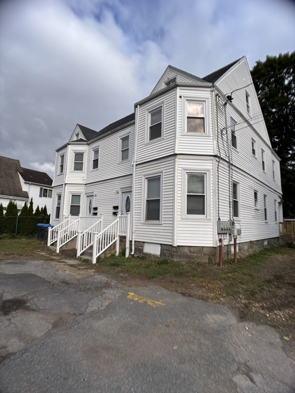 11 Foskett Ct, Natick, Massachusetts, 1 Bedroom Bedrooms, 4 Rooms Rooms,1 BathroomBathrooms,Residential Lease,For Rent,Foskett Ct,73428654