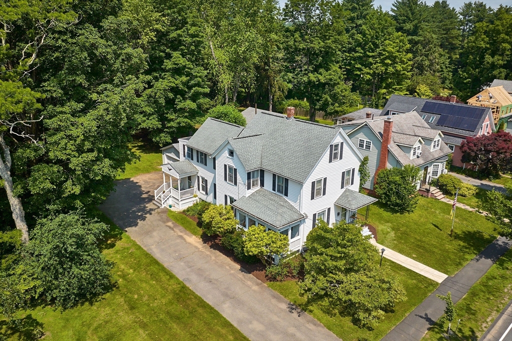 154 North Maple Street, Northampton, Massachusetts, 4 Bedrooms Bedrooms, 11 Rooms Rooms,2 BathroomsBathrooms,Residential Income,For Sale,North Maple Street,73397188