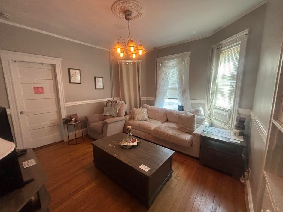 21 Jaques St, Somerville, Massachusetts, 3 Bedrooms Bedrooms, 5 Rooms Rooms,1 BathroomBathrooms,Residential Lease,For Rent,Jaques St,73430888