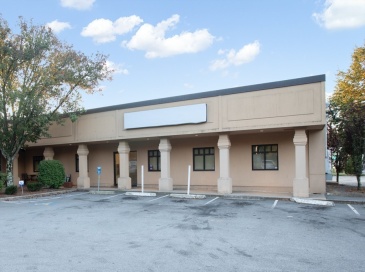 439 State Rd, Dartmouth, Massachusetts, ,Commercial Lease,For Rent,State Rd,73430934 439 State Rd, Dartmouth, Massachusetts, ,Commercial Lease,For Rent,State Rd,73430934