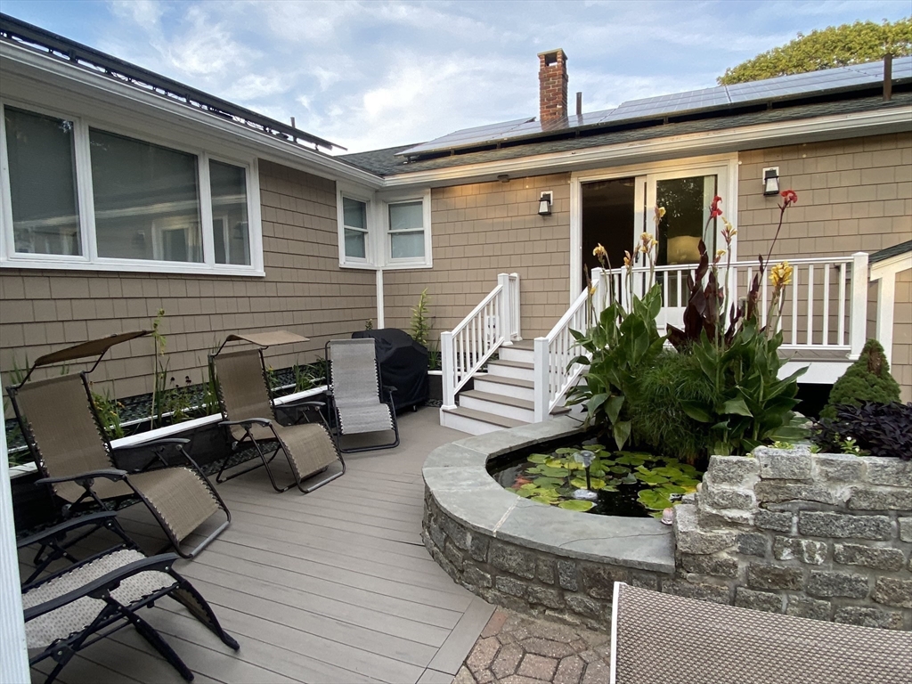 5 Ryan Road, Gloucester, Massachusetts, 2 Bedrooms Bedrooms, 6 Rooms Rooms,1 BathroomBathrooms,Residential Lease,For Rent,Ryan Road,73431067