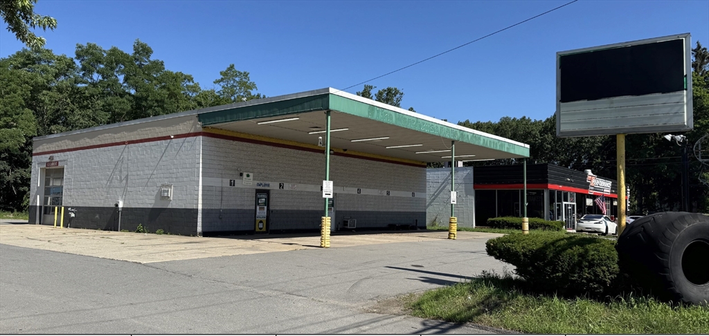 212 Bemis St, Fitchburg, Massachusetts, ,Commercial Sale,For Sale,Bemis St,73431069