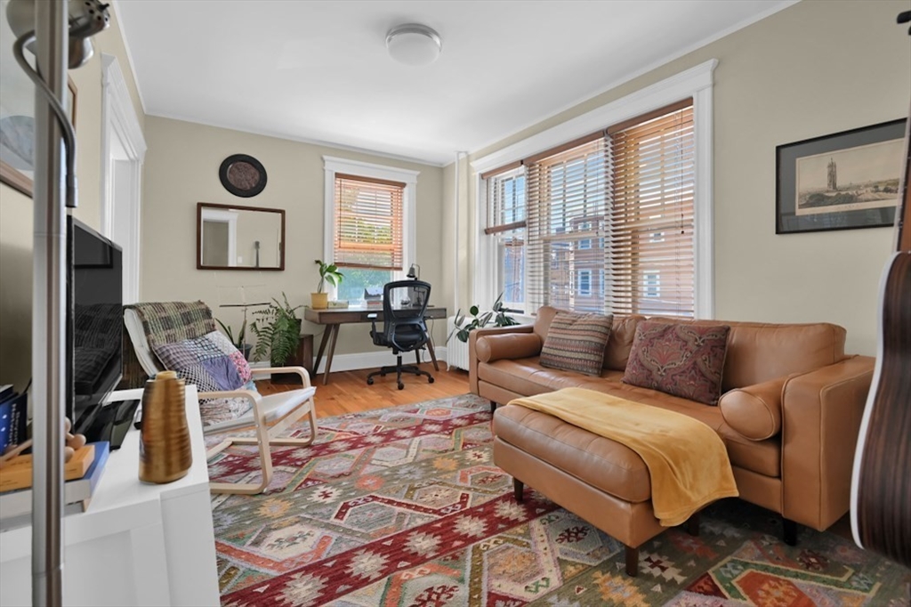 1 Crawford, Cambridge, Massachusetts, 1 Bedroom Bedrooms, 4 Rooms Rooms,1 BathroomBathrooms,Residential Lease,For Rent,Crawford,73431190