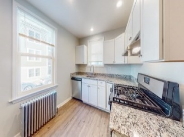 26 Chelsea Street, Boston, Massachusetts, 1 Bedroom Bedrooms, 1 Room Rooms,1 BathroomBathrooms,Residential Lease,For Rent,Chelsea Street,73431206