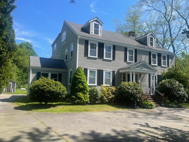 44 Elm Street, Scituate, Massachusetts, 5 Bedrooms Bedrooms, 16 Rooms Rooms,3 BathroomsBathrooms,Residential Income,For Sale,Elm Street,73404095