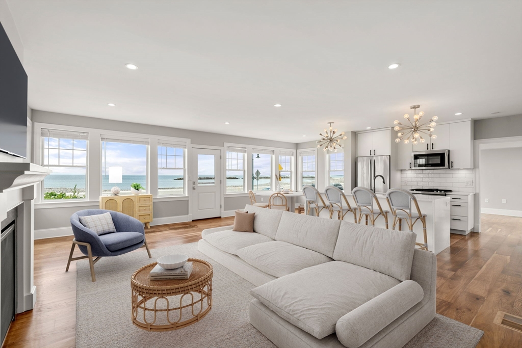 176 Winthrop Shore Dr, Winthrop, Massachusetts, 3 Bedrooms Bedrooms, 6 Rooms Rooms,3 BathroomsBathrooms,Residential Lease,For Rent,Winthrop Shore Dr,73376538