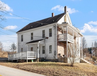 39 Mill Rd, Dudley, Massachusetts, 7 Bedrooms Bedrooms, 18 Rooms Rooms,5.5 BathroomsBathrooms,Residential Income,For Sale,Mill Rd,73324813