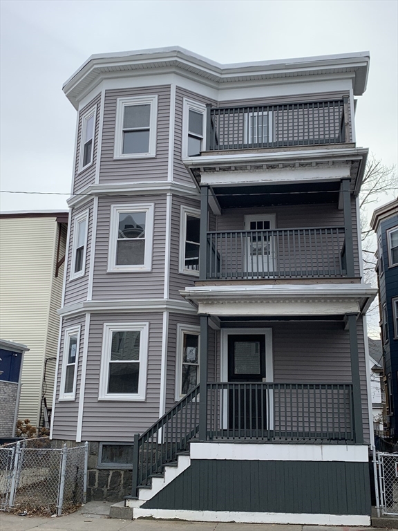 6 Taft Street, Boston, Massachusetts, 3 Bedrooms Bedrooms, 5 Rooms Rooms,1 BathroomBathrooms,Residential Lease,For Rent,Taft Street,73431421