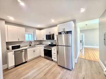 73 Vernon St, Providence, Rhode Island, 3 Bedrooms Bedrooms, 5 Rooms Rooms,1 BathroomBathrooms,Residential Lease,For Rent,Vernon St,73425756