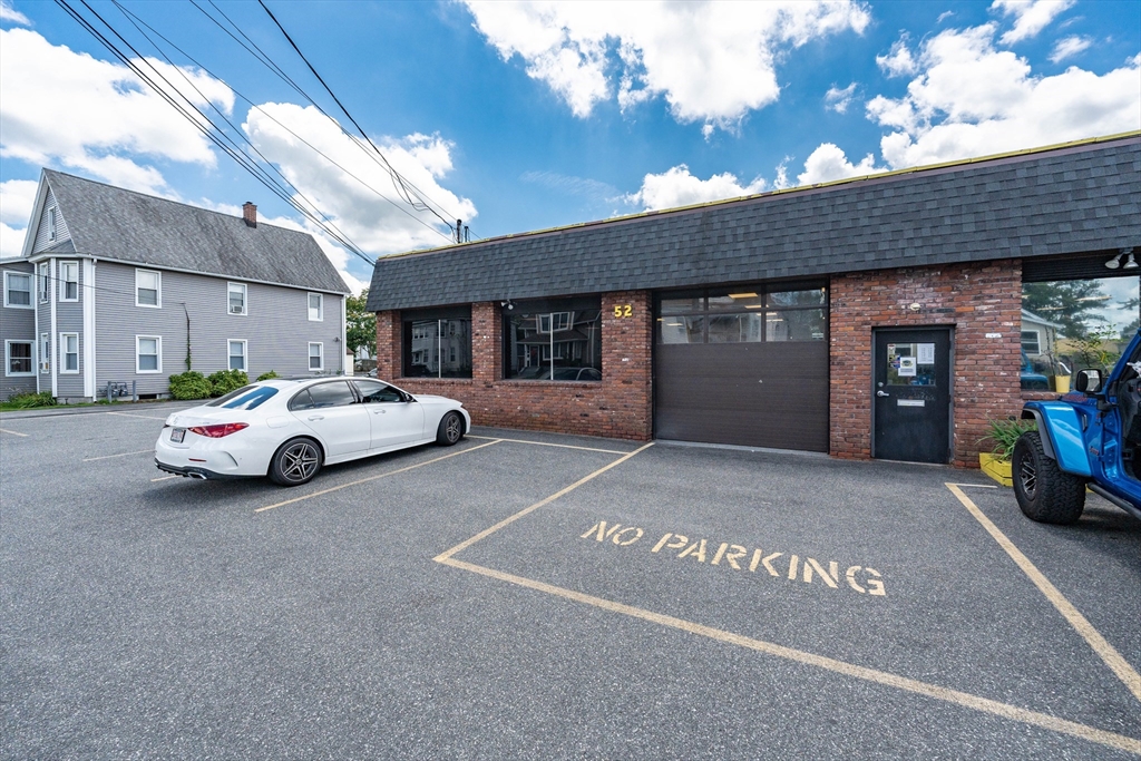 52 Baldwin St, West Springfield, Massachusetts, ,Commercial Sale,For Sale,Baldwin St,73431755