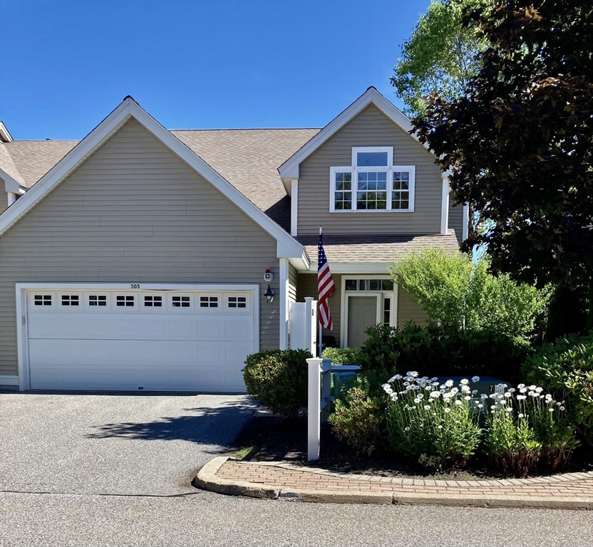 505 Linwood Ct, Clinton, Massachusetts, 3 Bedrooms Bedrooms, 8 Rooms Rooms,2.5 BathroomsBathrooms,Residential,For Sale,Linwood Ct,73362988