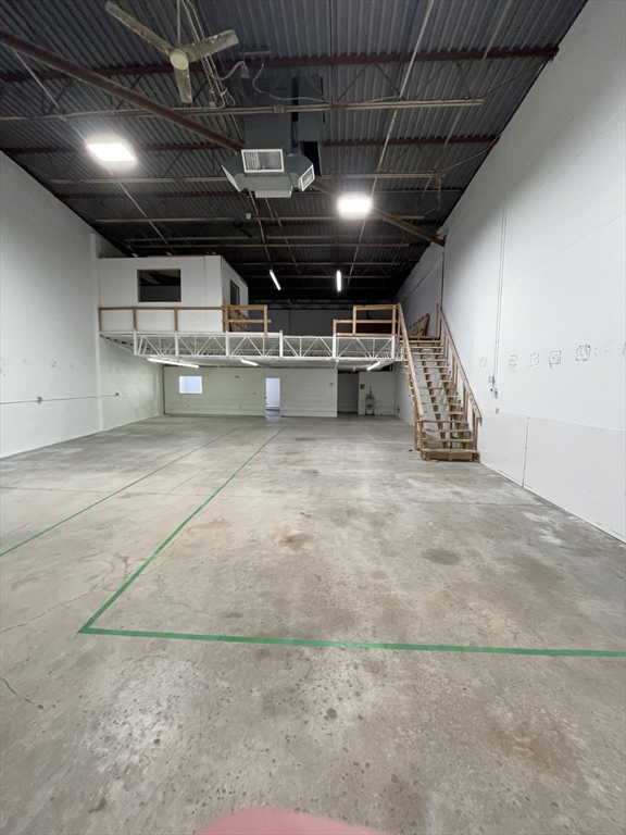 41 High Street, Woburn, Massachusetts, ,Commercial Lease,For Rent,High Street,73432092