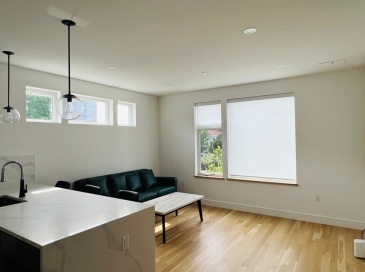 28 South St, Somerville, Massachusetts, 2 Bedrooms Bedrooms, 6 Rooms Rooms,2 BathroomsBathrooms,Residential Lease,For Rent,South St,73432177