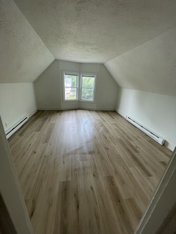 27 Salem, Woburn, Massachusetts, 1 Bedroom Bedrooms, 3 Rooms Rooms,1 BathroomBathrooms,Residential Lease,For Rent,Salem,73432632