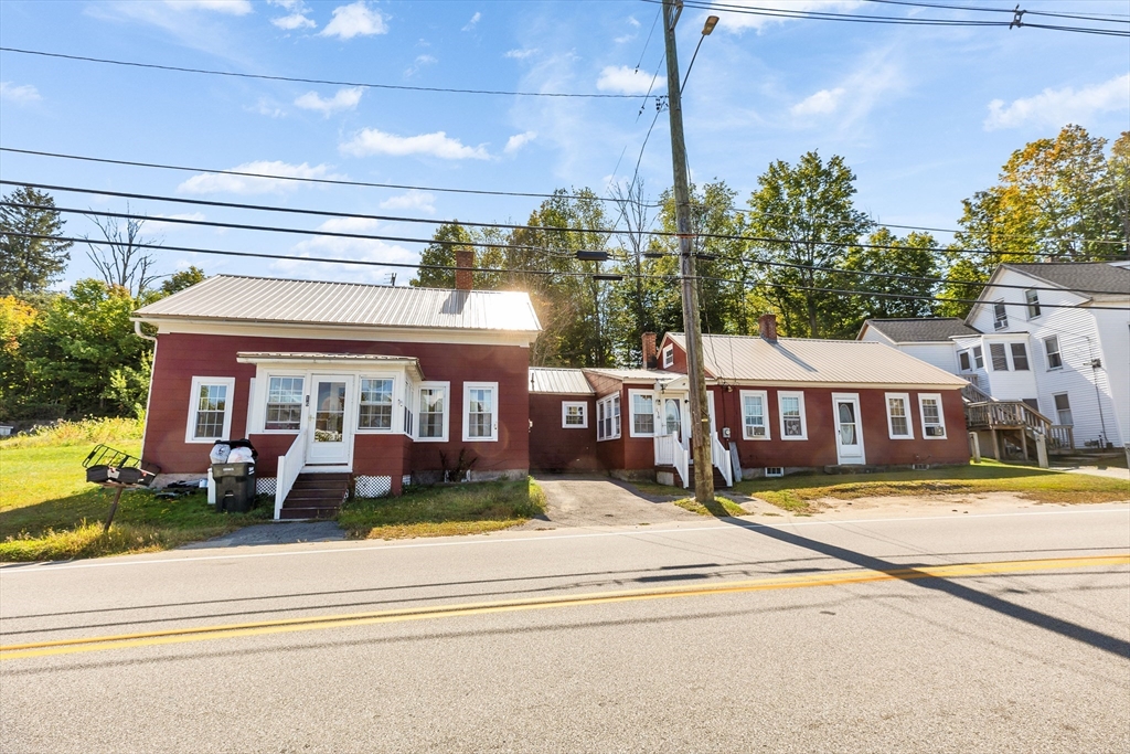 16 River Street, Greenville, New Hampshire, 11 Rooms Rooms,Residential Income,For Sale,River Street,73432670