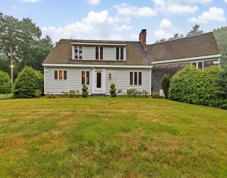 41 Spring St, Plympton, Massachusetts, 2 Bedrooms Bedrooms, 5 Rooms Rooms,2.5 BathroomsBathrooms,Residential,For Sale,Spring St,73403345