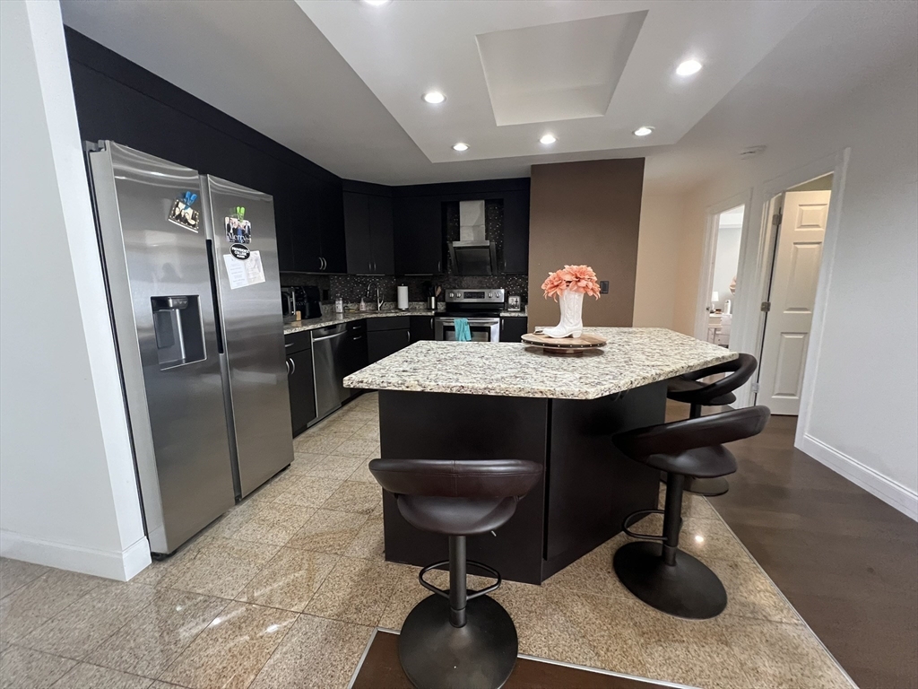 151 Coolidge, Watertown, Massachusetts, 2 Bedrooms Bedrooms, 4 Rooms Rooms,2 BathroomsBathrooms,Residential Lease,For Rent,Coolidge,73422313