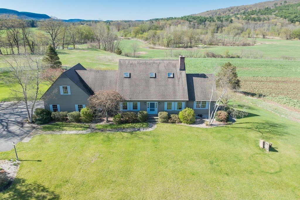 1166 Rannapo Rd, Sheffield, Massachusetts, 3 Bedrooms Bedrooms, 10 Rooms Rooms,3 BathroomsBathrooms,Residential,For Sale,Rannapo Rd,73337398