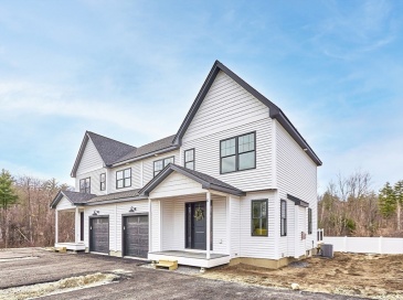 711 Massachusetts Avenue, Lunenburg, Massachusetts, 3 Bedrooms Bedrooms, 6 Rooms Rooms,2.5 BathroomsBathrooms,Residential,For Sale,Massachusetts Avenue,73363597