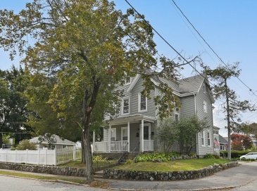7 Perham St, Wakefield, Massachusetts, 3 Bedrooms Bedrooms, 7 Rooms Rooms,1 BathroomBathrooms,Residential Lease,For Rent,Perham St,73433426