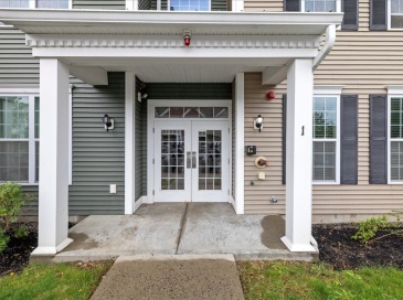 101 Corning Fairbanks Way, Westborough, Massachusetts, 2 Bedrooms Bedrooms, 6 Rooms Rooms,2 BathroomsBathrooms,Residential Lease,For Rent,Corning Fairbanks Way,73433531