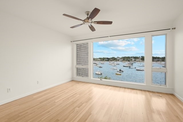 23 Skinners Path, Marblehead, Massachusetts, 2 Bedrooms Bedrooms, 4 Rooms Rooms,1.5 BathroomsBathrooms,Residential Lease,For Rent,Skinners Path,73416399