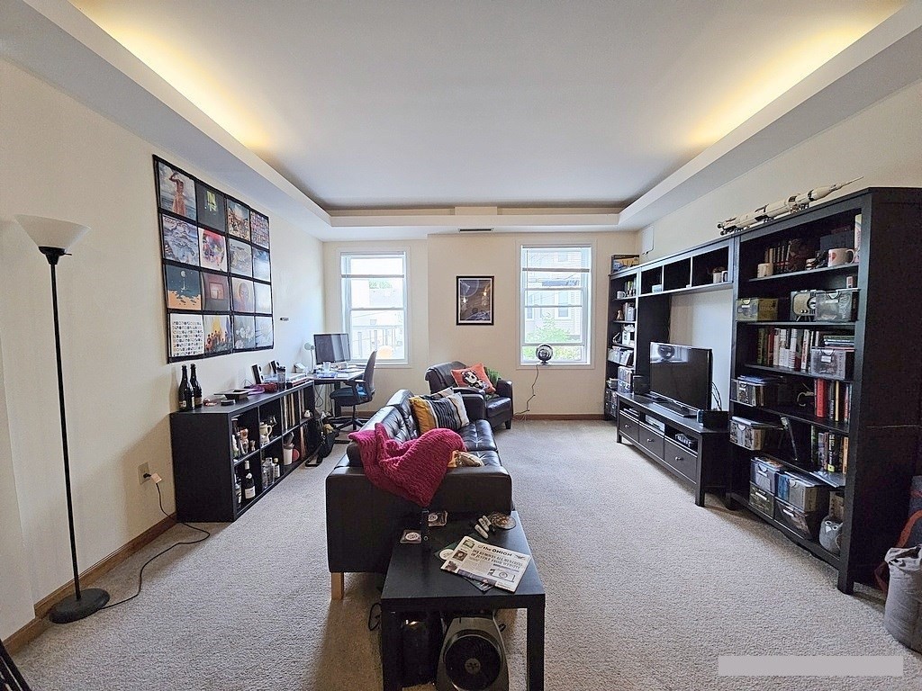 154 Cedar Street, Somerville, Massachusetts, 2 Bedrooms Bedrooms, 5 Rooms Rooms,1 BathroomBathrooms,Residential Lease,For Rent,Cedar Street,73413011