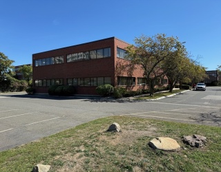 111 Everett Avenue, Chelsea, Massachusetts, ,Commercial Lease,For Rent,Everett Avenue,73433627