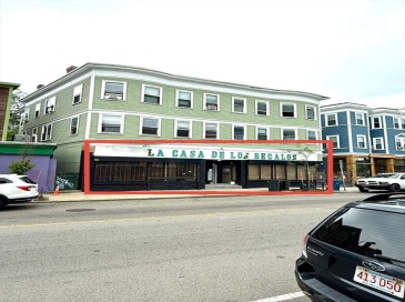 372 Centre St, Boston, Massachusetts, ,Commercial Lease,For Rent,Centre St,73433700 372 Centre St, Boston, Massachusetts, ,Commercial Lease,For Rent,Centre St,73433700