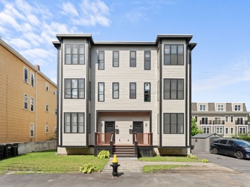 8 Burton Ave, Boston, Massachusetts, 3 Bedrooms Bedrooms, 6 Rooms Rooms,2.5 BathroomsBathrooms,Residential Lease,For Rent,Burton Ave,73410991