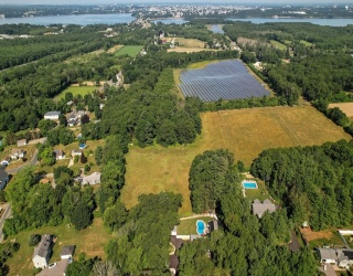 6 Cahoons Ln, Westport, Massachusetts, 2 Bedrooms Bedrooms, 5 Rooms Rooms,2 BathroomsBathrooms,Residential,For Sale,Cahoons Ln,73403691