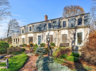 8 Preston Pl, Beverly, Massachusetts, 5 Bedrooms Bedrooms, 9 Rooms Rooms,3 BathroomsBathrooms,Residential,For Sale,Preston Pl,73379979 8 Preston Pl, Beverly, Massachusetts, 5 Bedrooms Bedrooms, 9 Rooms Rooms,3 BathroomsBathrooms,Residential,For Sale,Preston Pl,73379979