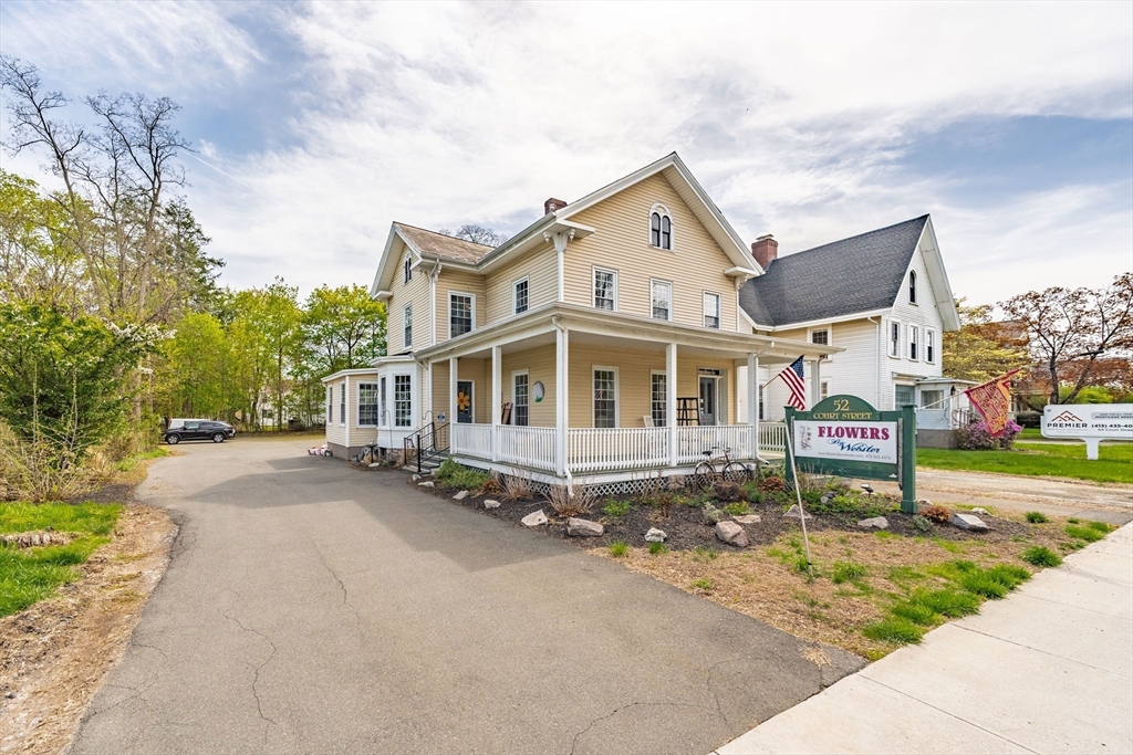 52 Court Street, Westfield, Massachusetts, ,Commercial Sale,For Sale,Court Street,73367985