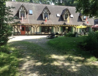 17 Fort Hill Ave, Gloucester, Massachusetts, 4 Bedrooms Bedrooms, 7 Rooms Rooms,3.5 BathroomsBathrooms,Residential Lease,For Rent,Fort Hill Ave,73434279