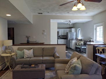 38 Beaverbrook Road, Burlington, Massachusetts, 1 Bedroom Bedrooms, 3 Rooms Rooms,1 BathroomBathrooms,Residential Lease,For Rent,Beaverbrook Road,73427452